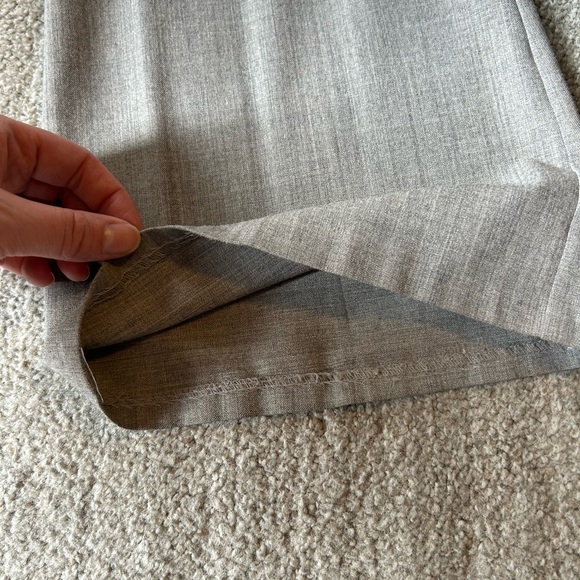 Elegant Gray Dress Pants - Picture 3 of 9